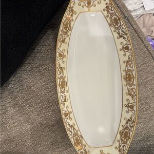 Noritake Christmas ball 16034 green stamp. Celery platter